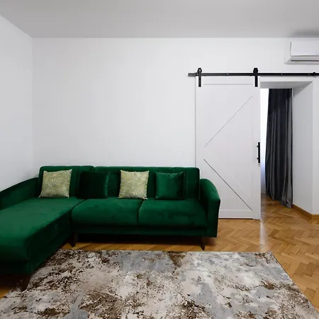 Dacia Apartment Bucharest