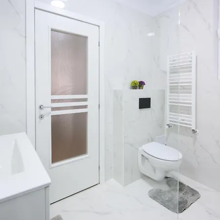 Apartment Dacia *