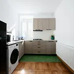 Dacia Apartmán